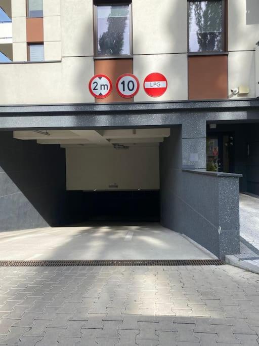 Apartament, Free Parking, Blisko Rynek-Dworzec Pkp-Pks, Sklepy Βρότσλαβ Εξωτερικό φωτογραφία