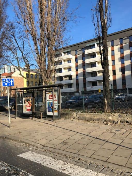 Apartament, Free Parking, Blisko Rynek-Dworzec Pkp-Pks, Sklepy Βρότσλαβ Εξωτερικό φωτογραφία